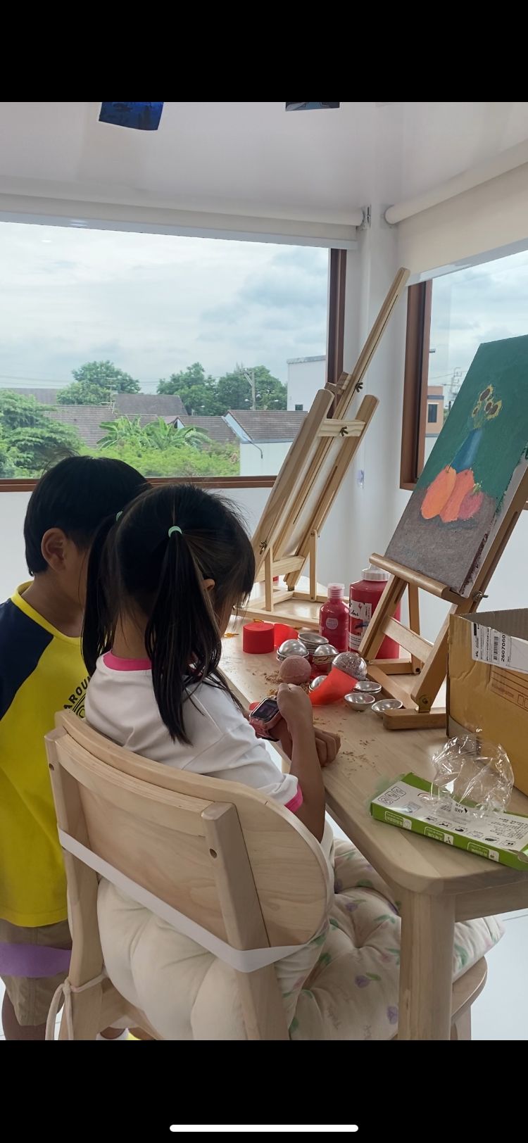 Experimental Arts and Design class Bangkok kids